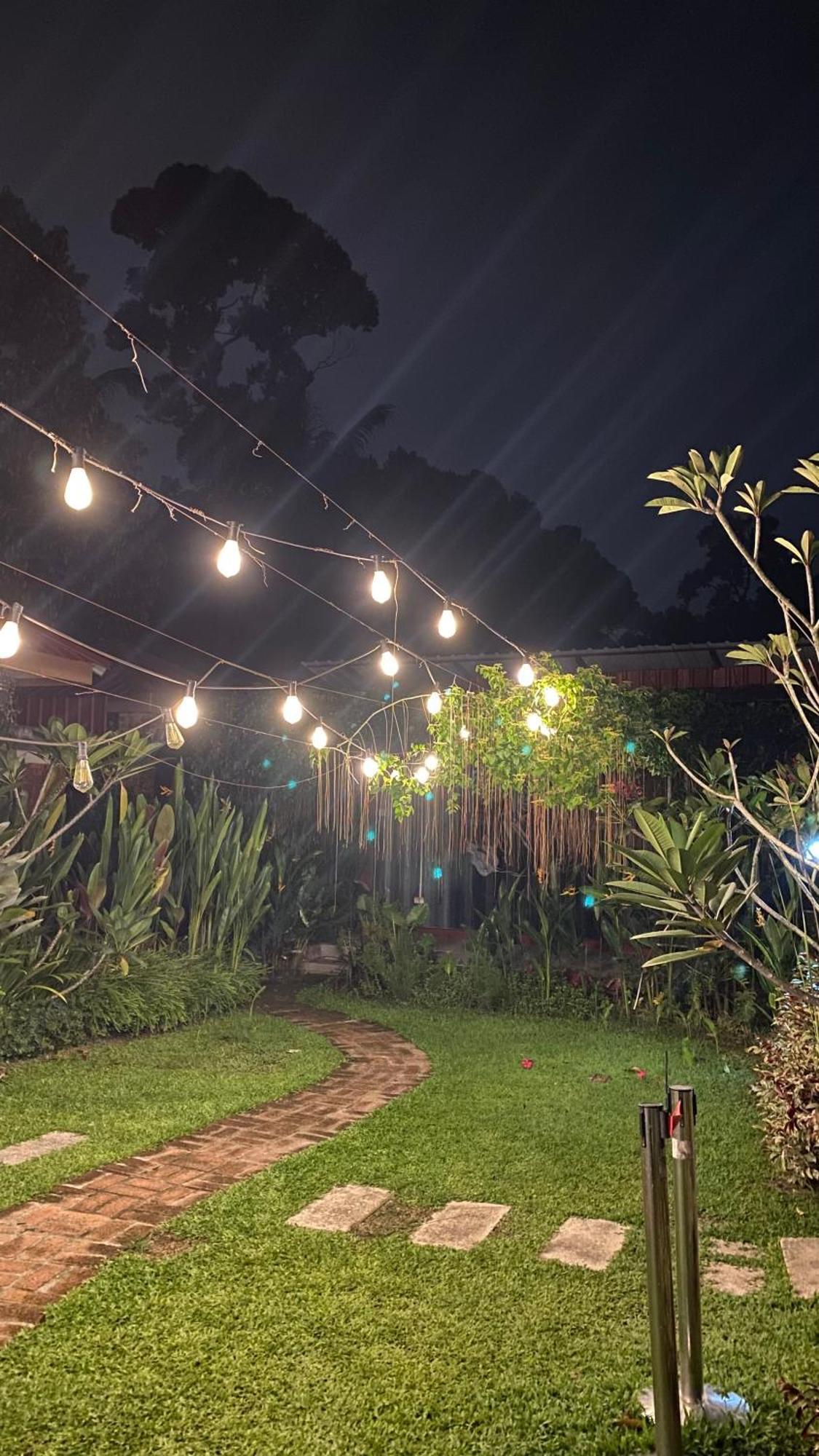 Kebun Puisi Villa Kajang Ngoại thất bức ảnh