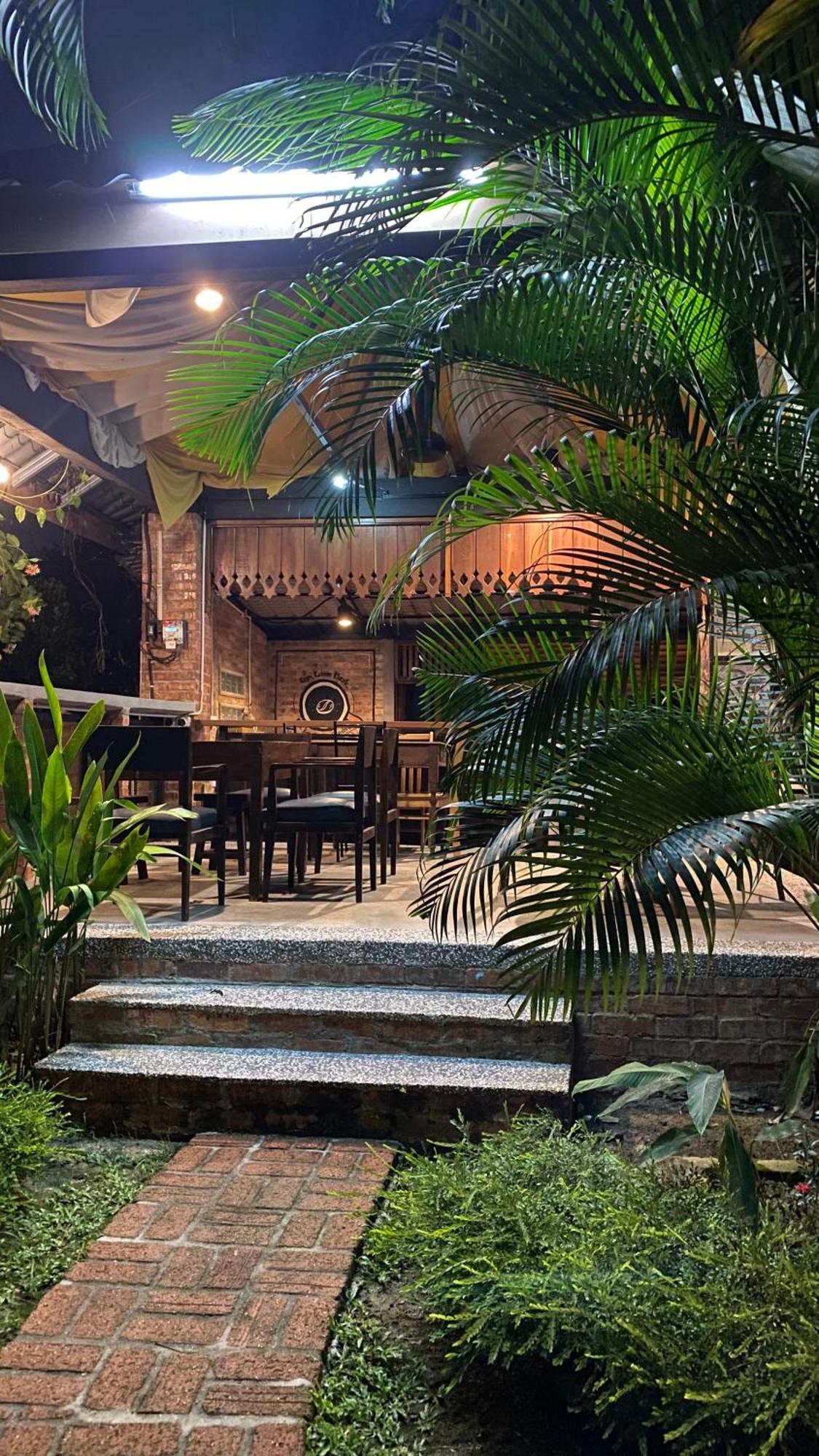 Kebun Puisi Villa Kajang Ngoại thất bức ảnh